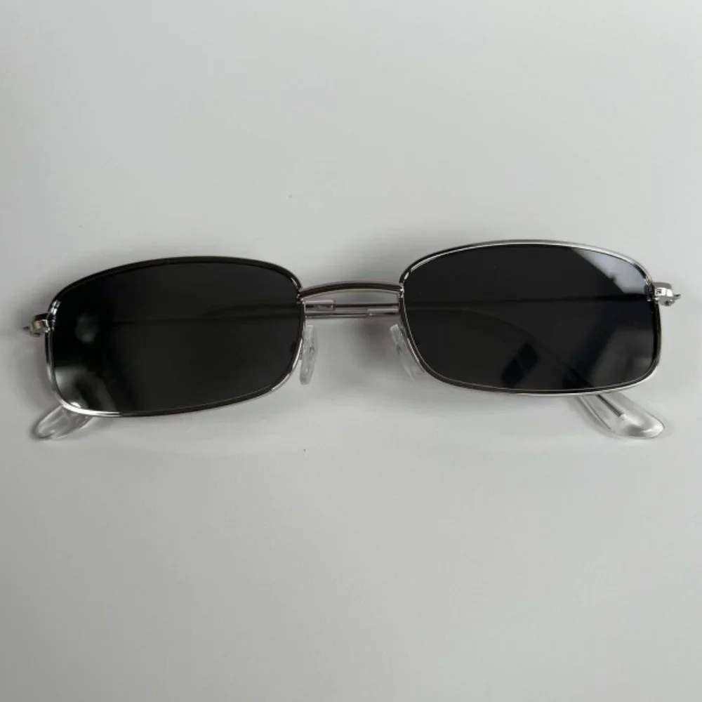 Vintage Y2K 90s 2000s unique slim style silver trim mirror lens sunglasses